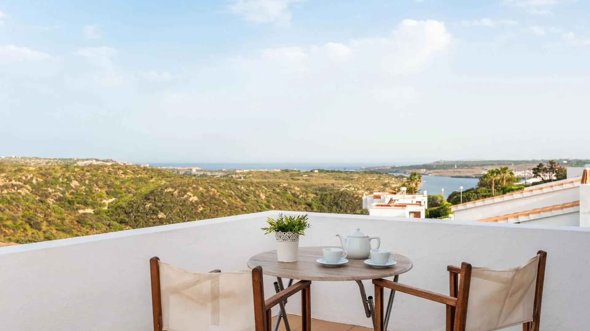Villa Cala Llonga Mahon  0*, Mahon (Menorca)